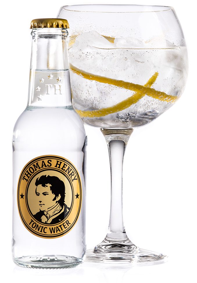 Thomas Henry Tonic 1 Billede af gin og tonic med Thomas Henry tonic