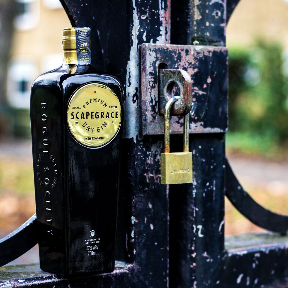 Scapegrace Gold Gin 2