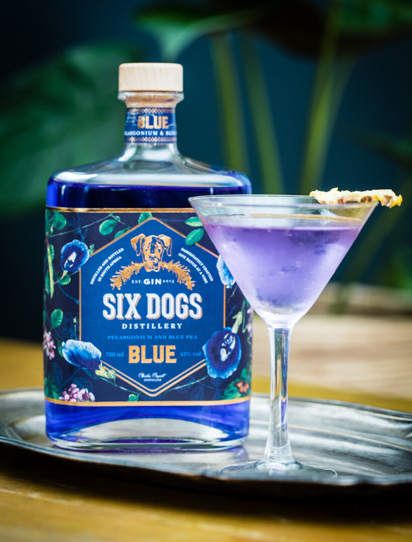 Six Dogs Blue Gin 1