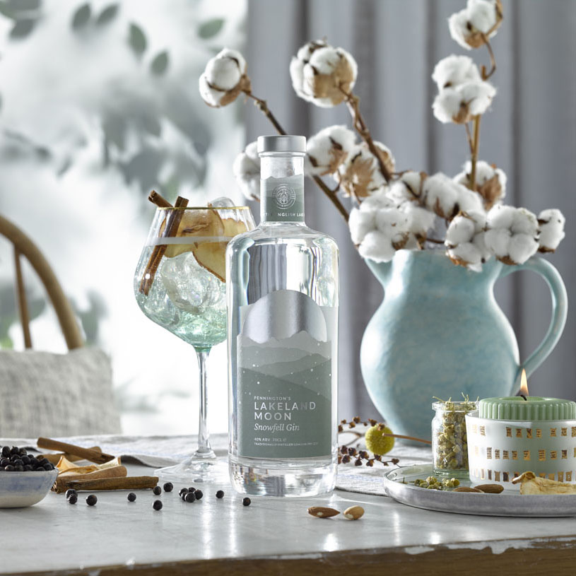 Penningtons Lakeland Moon Snowfell Gin 1