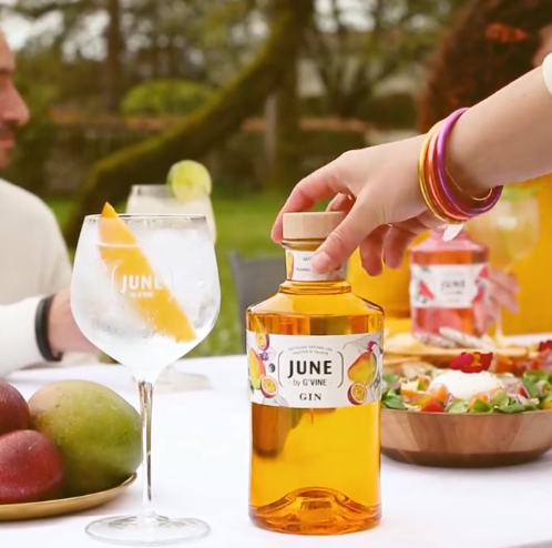 June by Gvine Mango and Passion Fruit Gin 1
