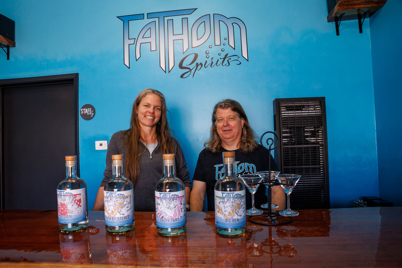 Fathom Spirits gin: Når havforskere bliver destillatører i Californien